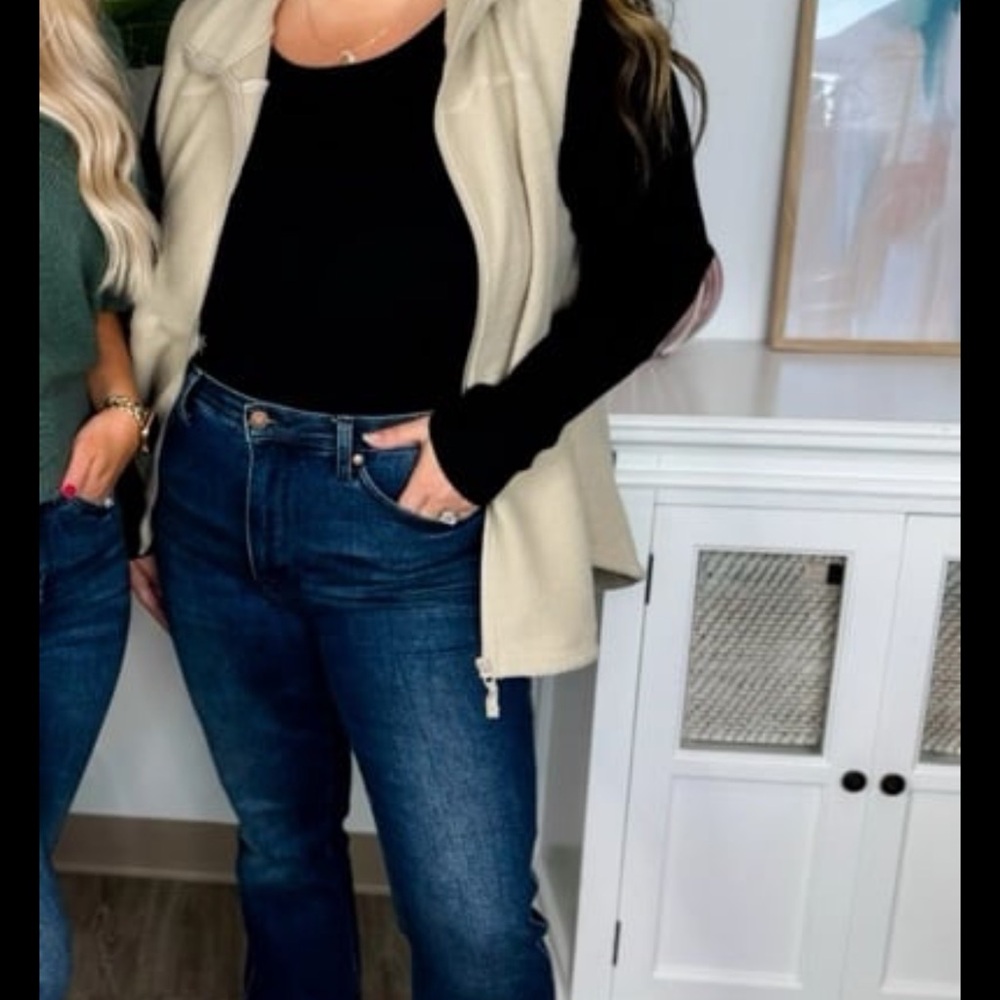 NWT Judy Blue Slim Bootcut Jeans